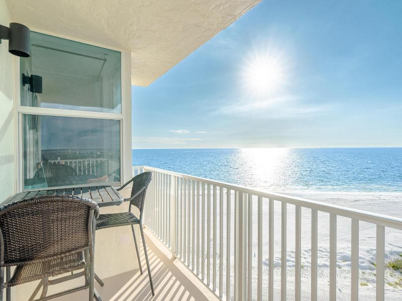 Estero Beach & Tennis C 707 - Wkly image