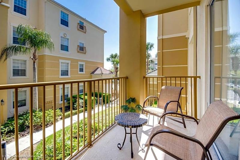 Lakeview Paradise image