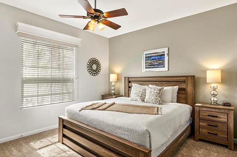 Lakeview Paradise image