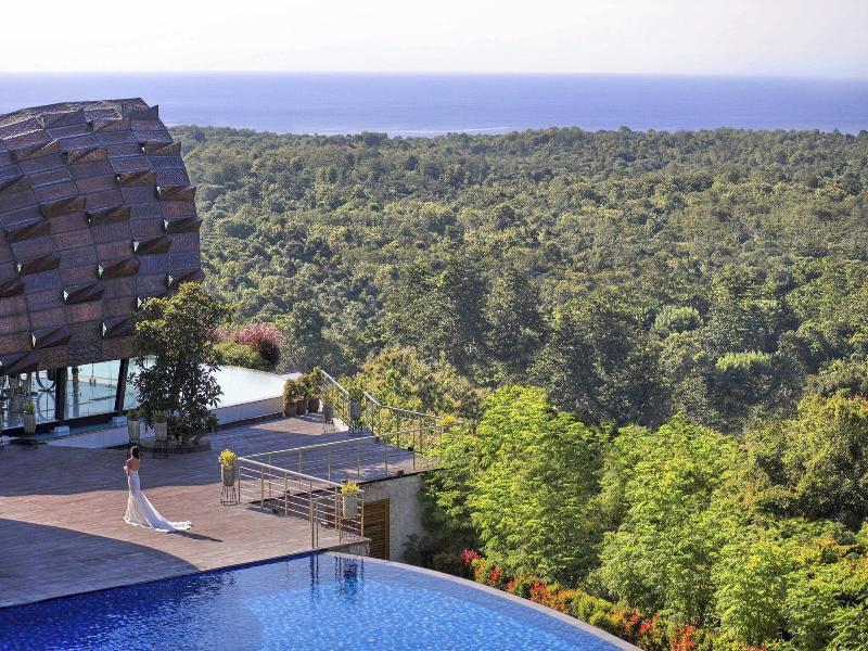 Renaissance Bali Uluwatu Resort & Spa image