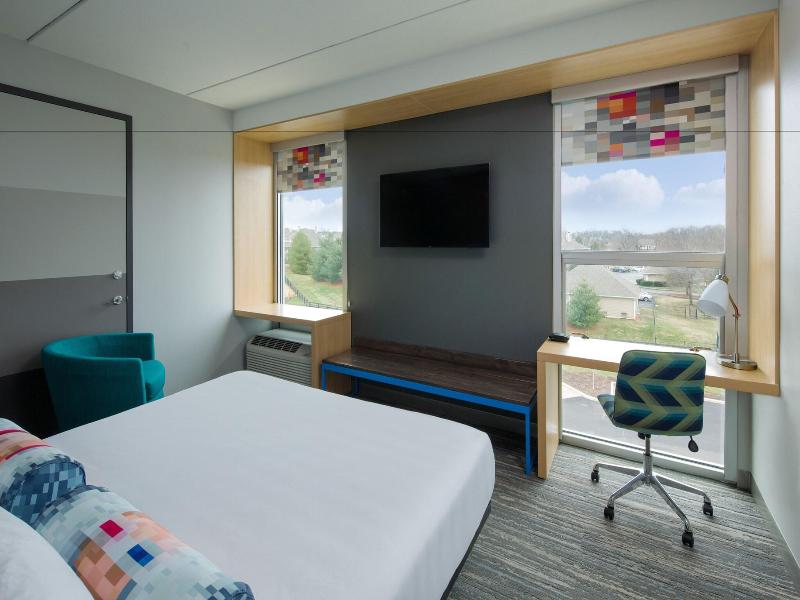 Aloft Louisville East image