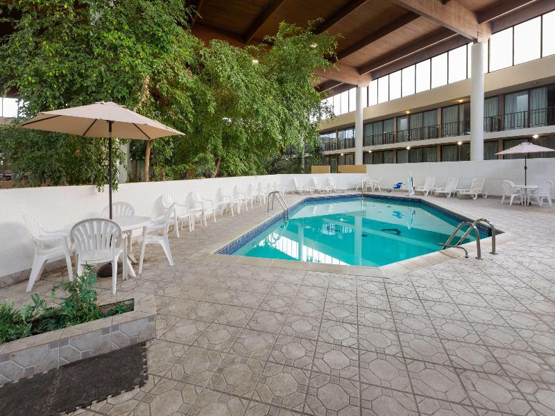 Wyndham Garden Romulus Detroit Metro Airport image