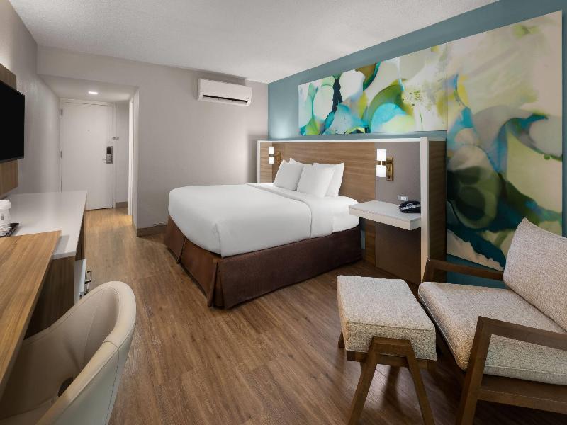 Wyndham Garden Romulus Detroit Metro Airport image