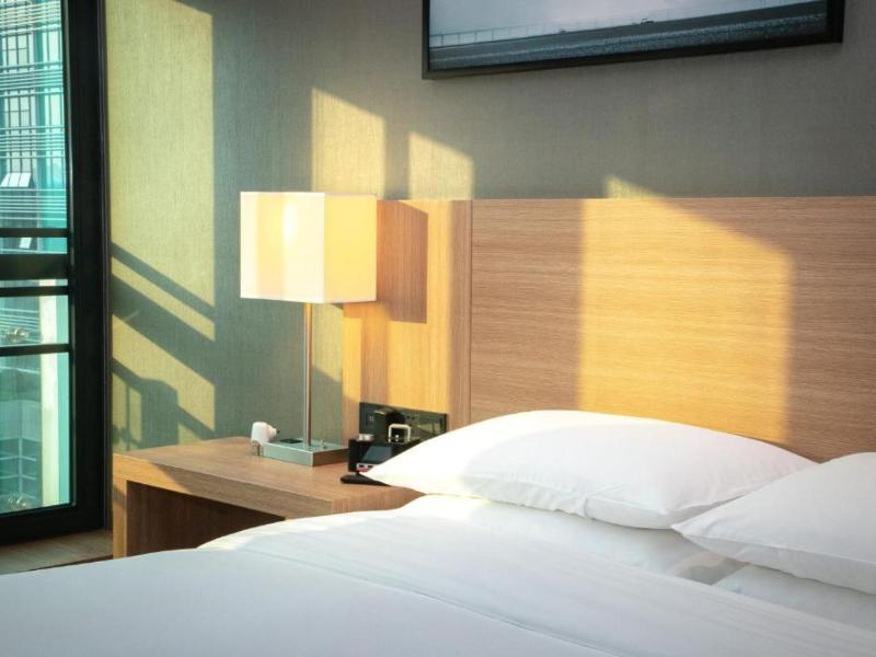 HYATT Place Shenzhen Airport 5