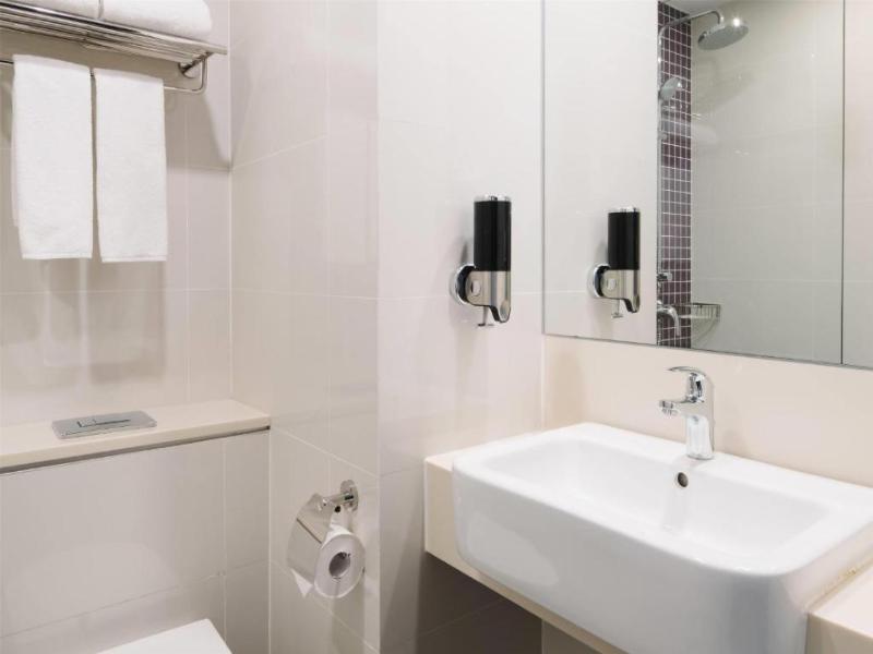 Hotel Traveltine, Trademark Collection by Wyndham image