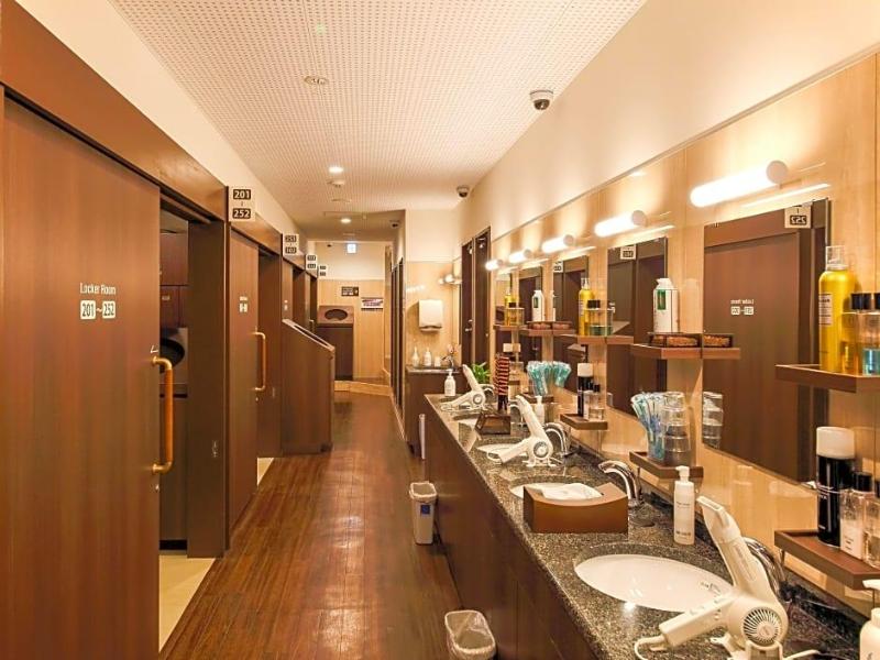Sauna & Capsule Hotel Rumor Plaza image