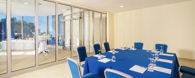 Royal Blue hotel image