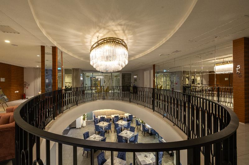 Royal Blue hotel image