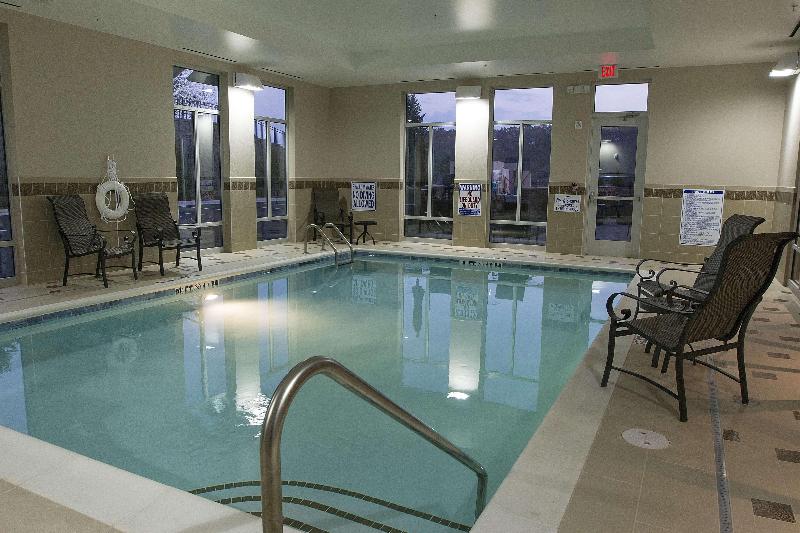 Hampton Inn & Suites Boone PIS