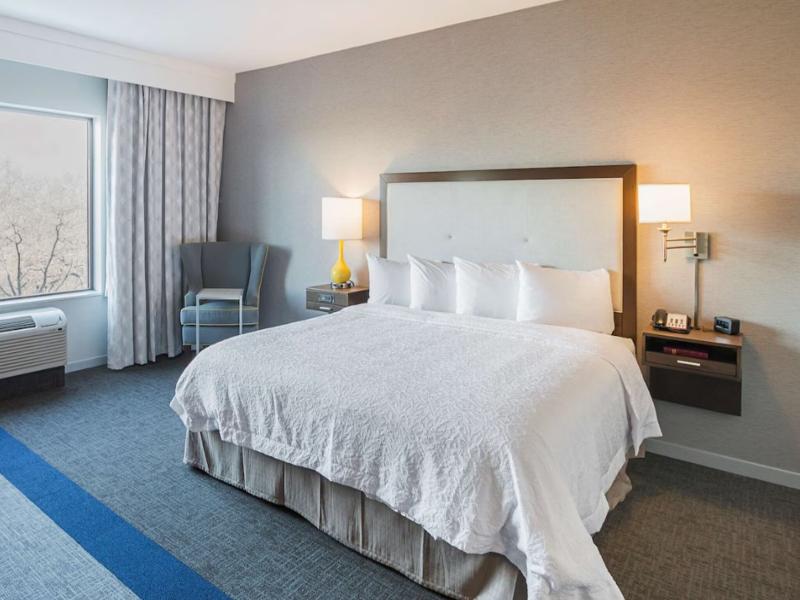 Hampton Inn & Suites Colleyville DFW Airport West image