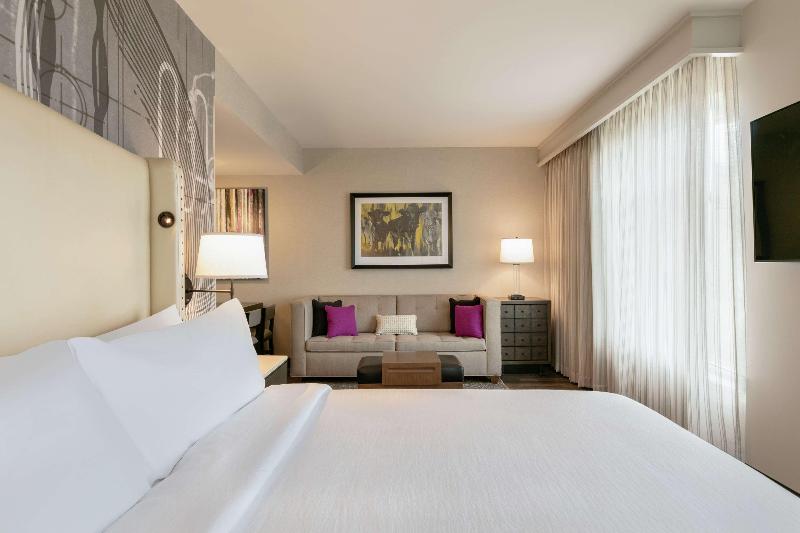 Embassy Suites by Hilton Berkeley Heights, NJ image