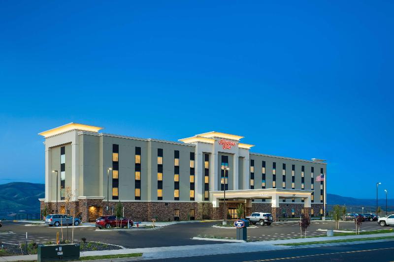 Hampton Inn Lewiston image