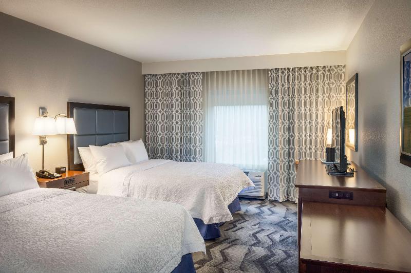 Hampton Inn Lewiston image