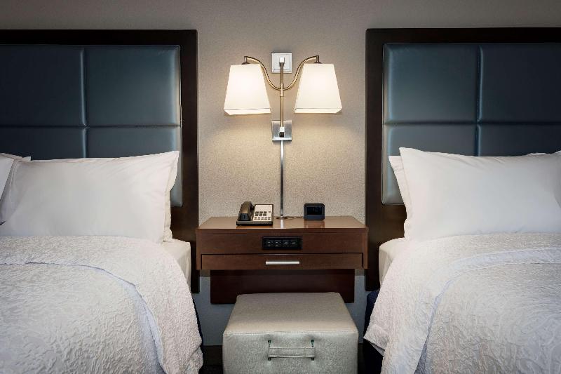 Hampton Inn Lewiston image