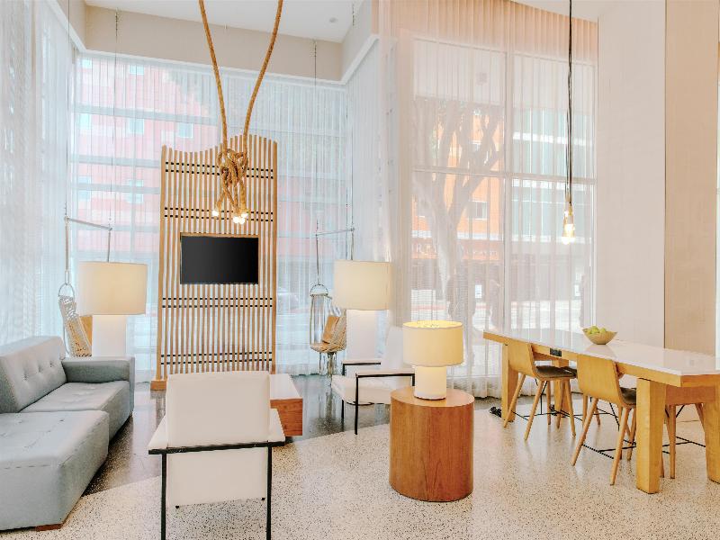Hampton Inn and Suites Santa Monica image