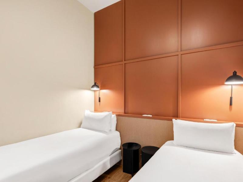 B&B Apartamentos Madrid Centro Fuencarral 46 image
