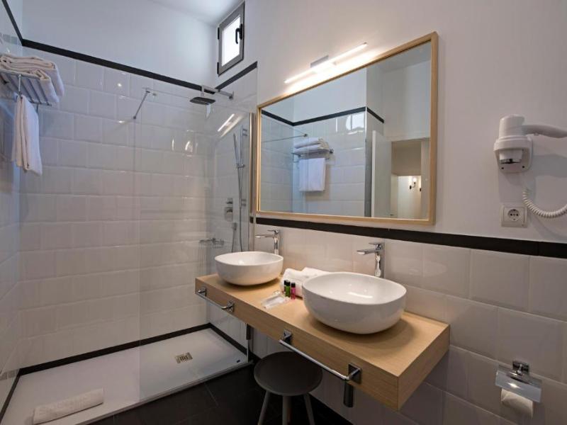 B&B Apartamentos Madrid Centro Fuencarral 46 image