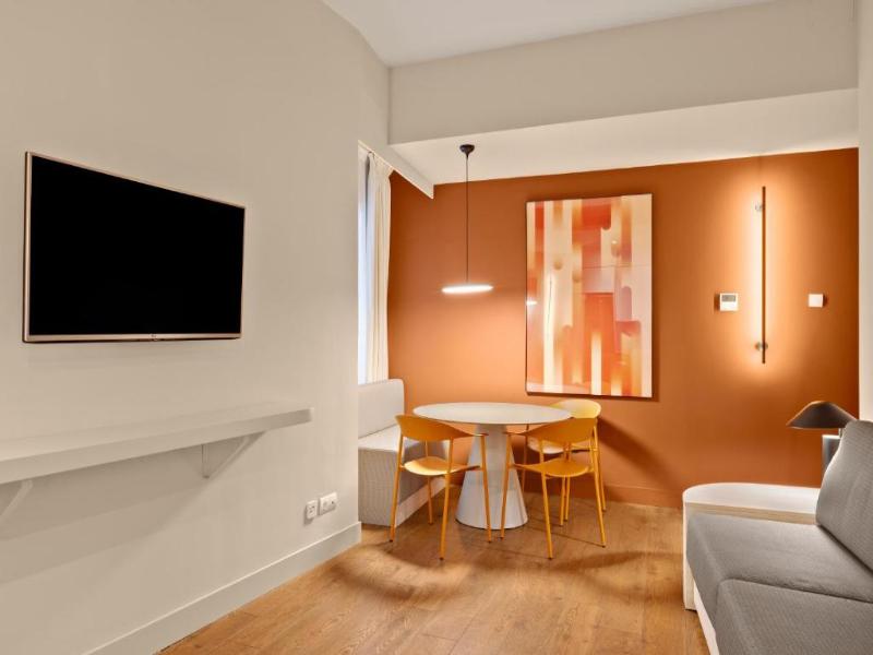 B&B Apartamentos Madrid Centro Fuencarral 46 image