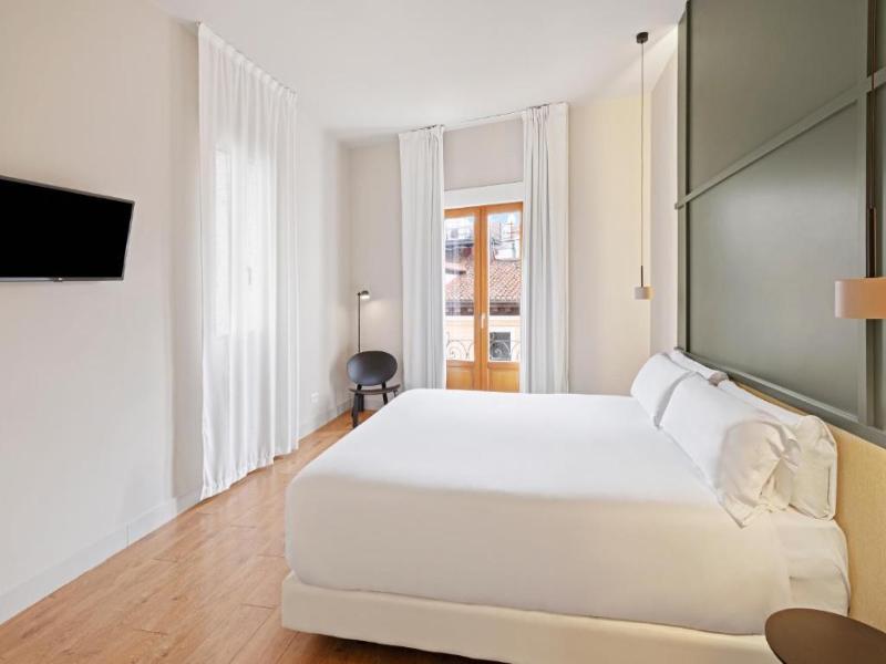 B&B Apartamentos Madrid Centro Fuencarral 46 image