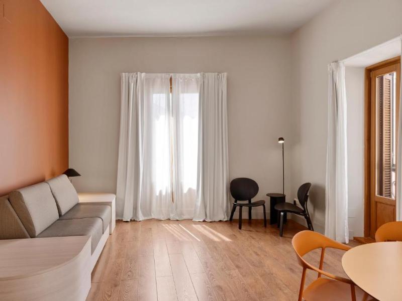 B&B Apartamentos Madrid Centro Fuencarral 46 image