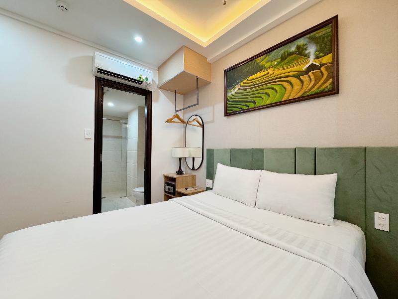 Sunrise Central Hotel image