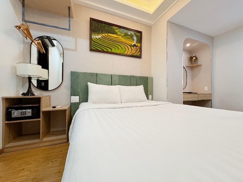 Sunrise Central Hotel image