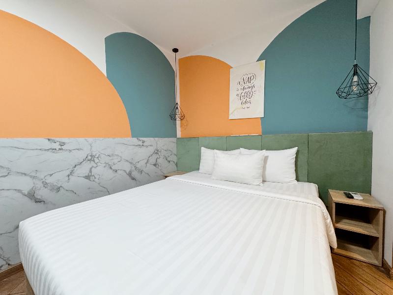 Sunrise Central Hotel image