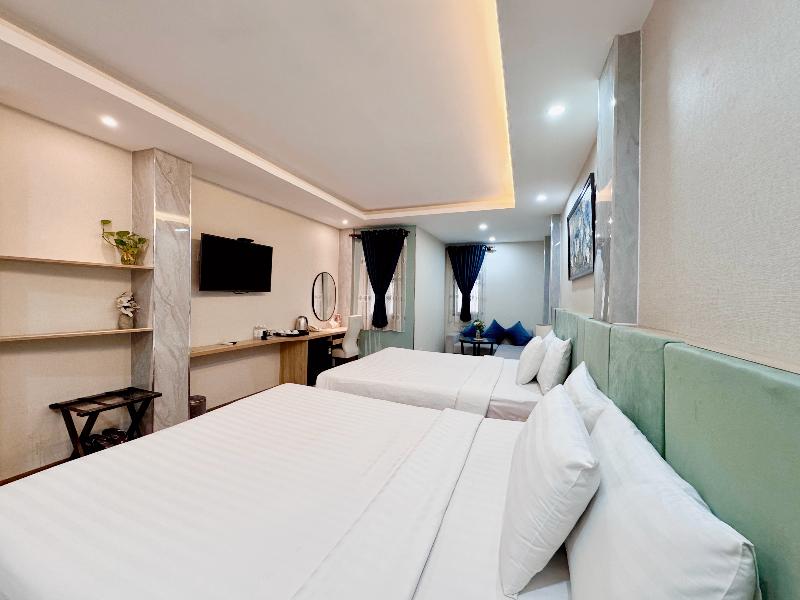 Sunrise Central Hotel image