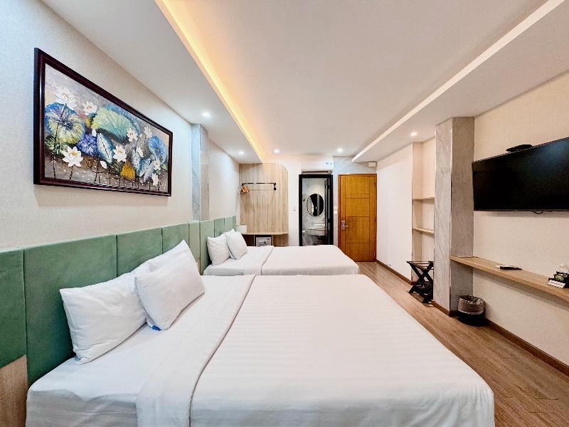 Sunrise Central Hotel image