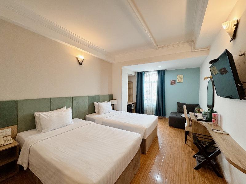Sunrise Central Hotel image