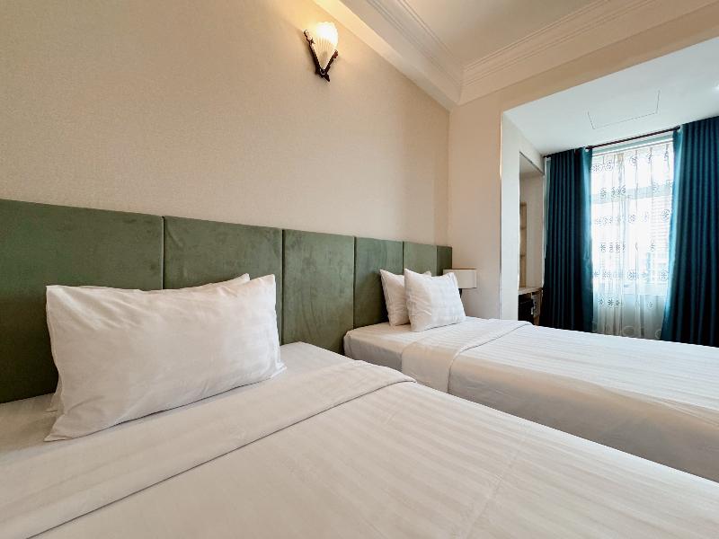 Sunrise Central Hotel image