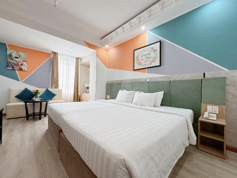 Sunrise Central Hotel image