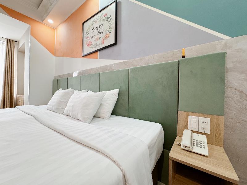 Sunrise Central Hotel image