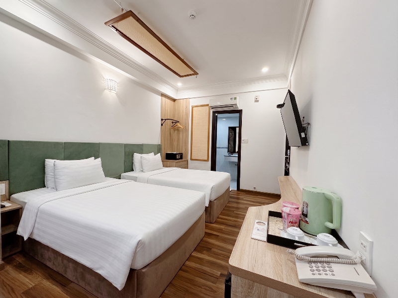 Sunrise Central Hotel image