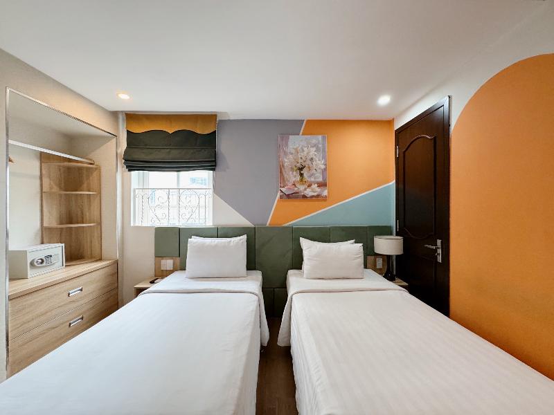 Sunrise Central Hotel image