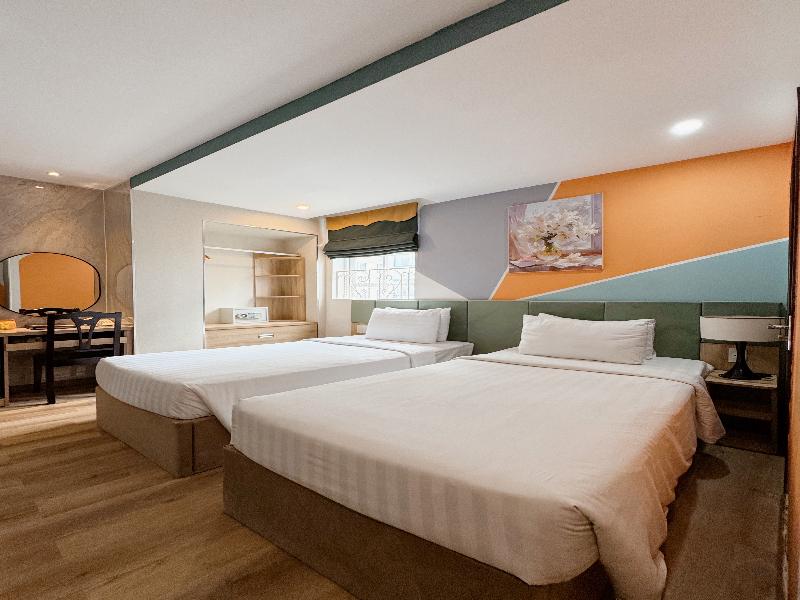 Sunrise Central Hotel image