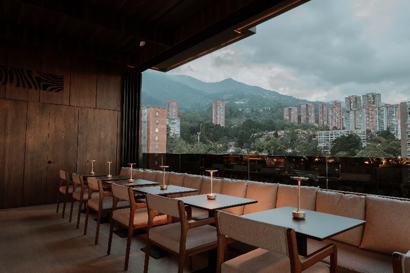 Binn Hotel image