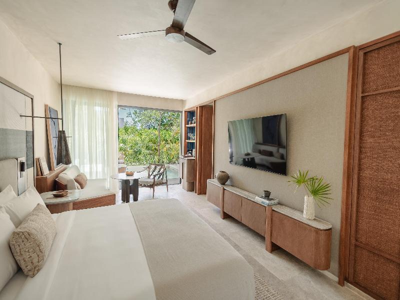 Andaz Mayakoba Resort Riviera Maya, By Hyatt image