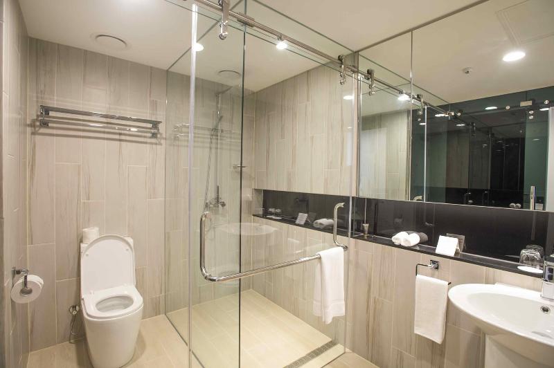 Taumeasina Island Resort image