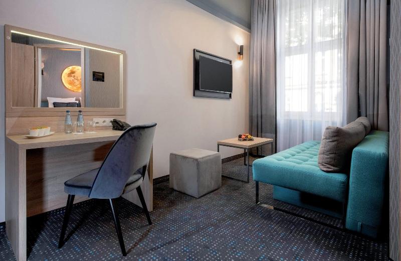 Leonardo Boutique Hotel Krakow Old Town image