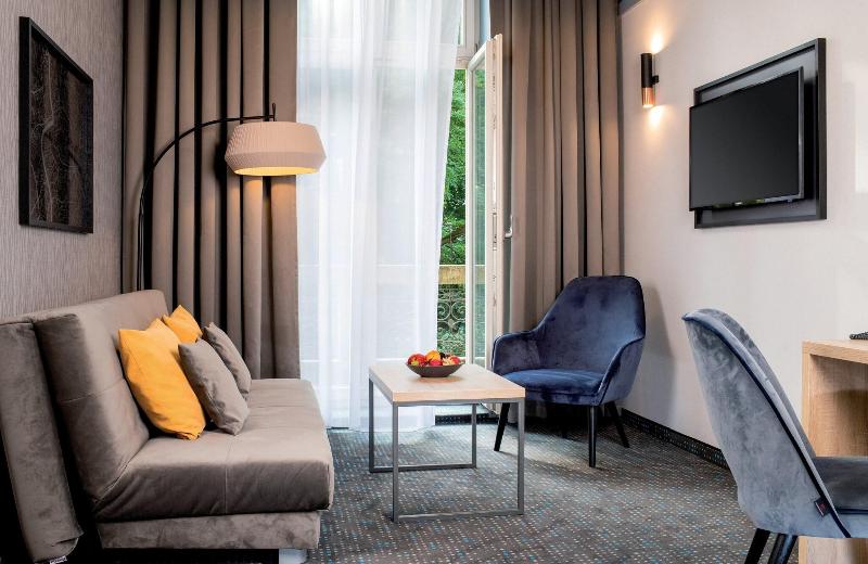 Leonardo Boutique Hotel Krakow Old Town image