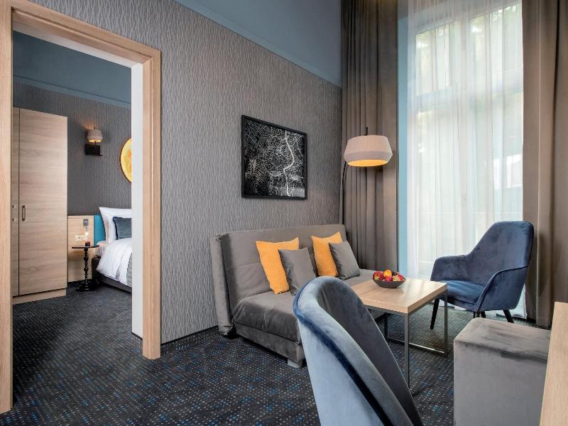 Leonardo Boutique Hotel Krakow Old Town image