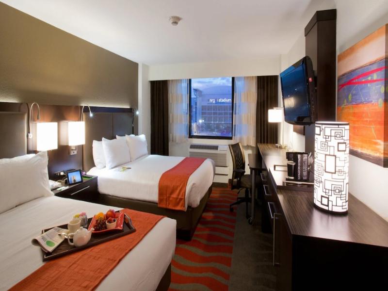 Holiday Inn Houston S - NRG Area - Med CTR image