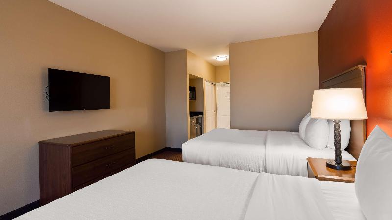 Best Western Plus Hudson Hotel & Suites image