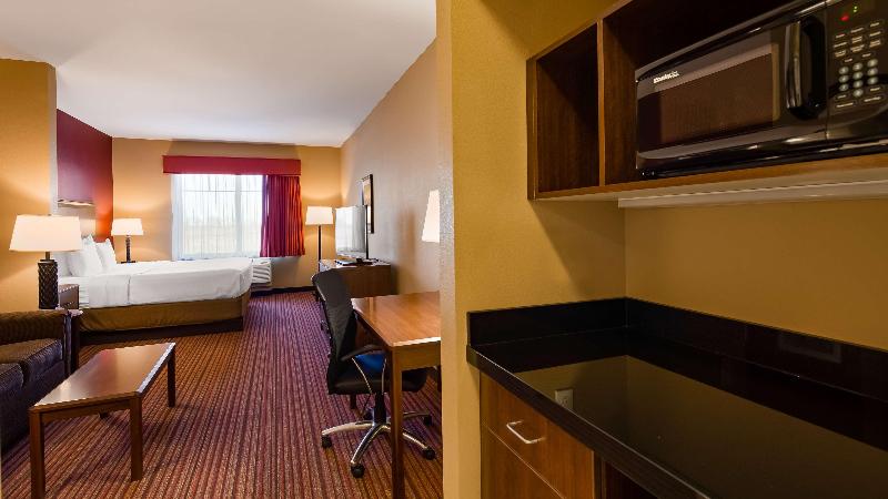 Best Western Plus Hudson Hotel & Suites image