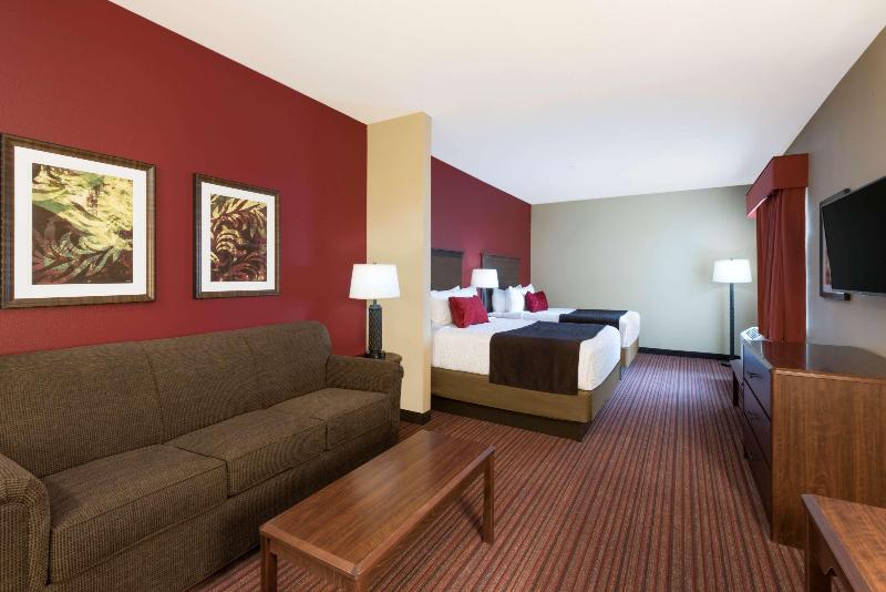 Best Western Plus Hudson Hotel & Suites image