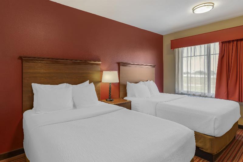 Best Western Plus Hudson Hotel & Suites image