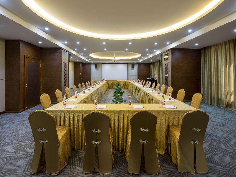 Ramada Huize image