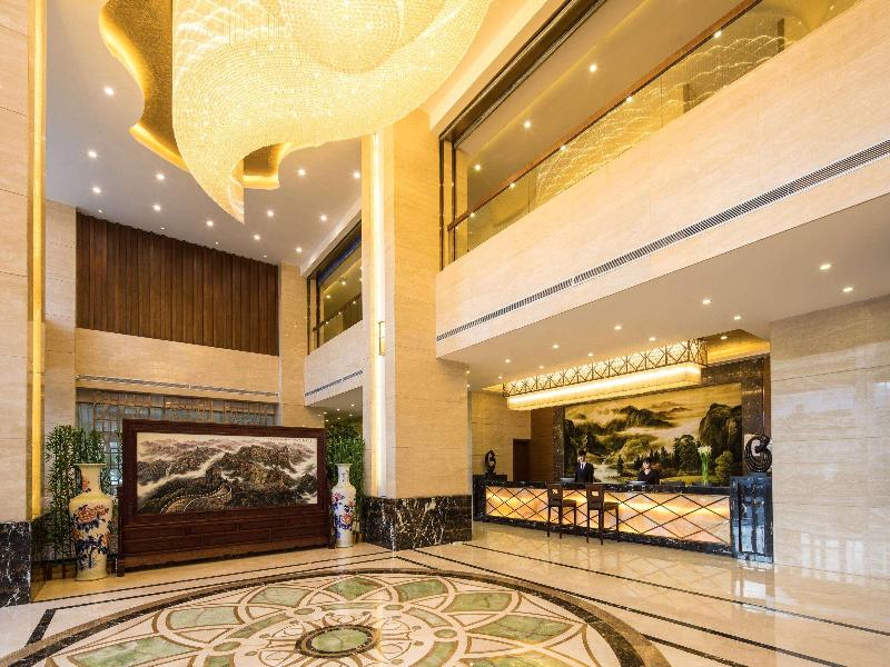 Ramada Huize image