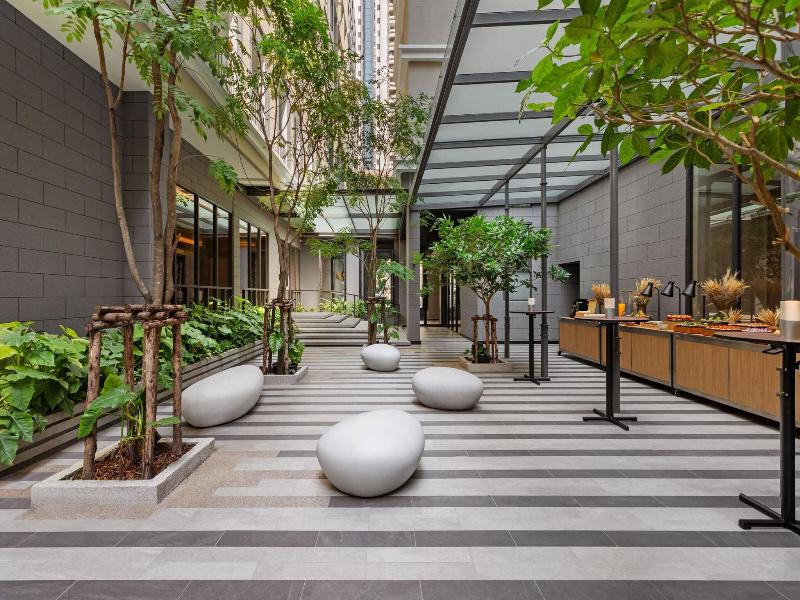 Courtyard Bangkok Sukhumvit 20 image